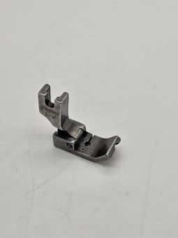 69RH Лапка под кедер P69RH 1/8" JZ-13710